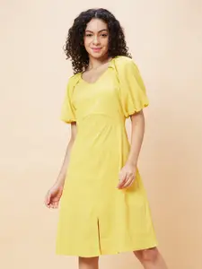 Globus V-Neck Puff Sleeves A-Line Dress