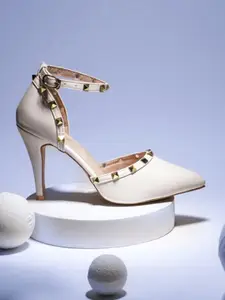 THE WHITE POLE Embellished Slim Heel Pumps