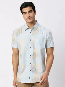 VALEN CLUB Slim Fit Tropical Printed Casual Shirt