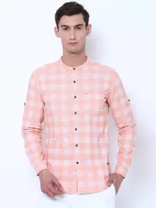 LOCOMOTIVE Men Coral Slim Fit Checked Casual Shirt