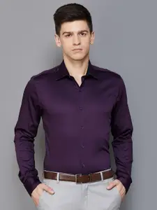 CODE by Lifestyle Slim Fit Spread Collar Cotton Formal Shirt