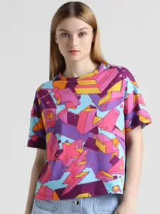 ONLY Abstract Printed Pure Cotton T-shirt