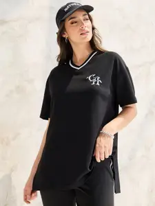 Styli Oversized Contrast Neck Rib Embroidered T-Shirt