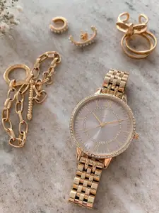 Olivia Burton Women Pink Brass Embellished Dial & Gold Toned Stainless Steel Bracelet Style Straps Analogue Watch