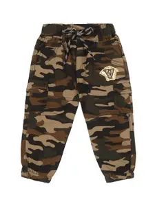 Wish Karo Boys Classic Camouflage Printed Regular Fit Mid-Rise Clean Look Cotton Jean