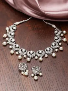 KARATCART Silver-Plated Kundan-Studded & Pearl-Beaded Necklace & Earrings