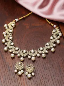 KARATCART Gold-Plated Kundan-Studded & Artificial Pearl Beaded Necklace & Earrings