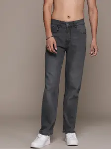 Roadster The Lifestyle Co. Men Straight Fit Light Fade Stretchable Jeans