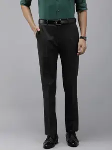 Park Avenue Men Mid-Rise Checked Smart Trousers