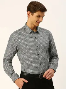 INVICTUS Slim Fit Micro Ditsy Printed Cotton Formal Shirt