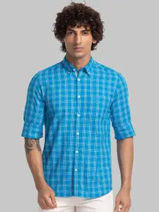 Parx Slim Fit Opaque Checked Cotton Casual Shirt