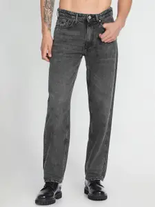 Flying Machine Men Loose Fit Clean Look Heavy Fade Cotton Jeans