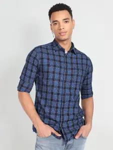 Flying Machine Slim Fit Opaque Checked Cotton Casual Shirt