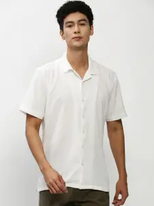 SHOWOFF Premium Boxy Cuban Collar Seersucker Weave Casual Shirt