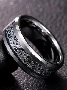 KRYSTALZ Men Stainless Steel Silver-Plated Dragon Design Celtic Band Ring
