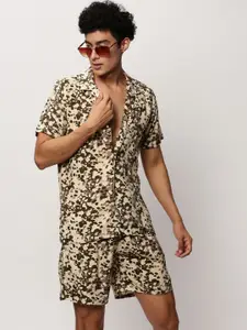 SHOWOFF Men Printed Shirt With Shorts Set