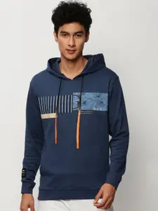 SHOWOFF Graphic Printed Hooded Pullover