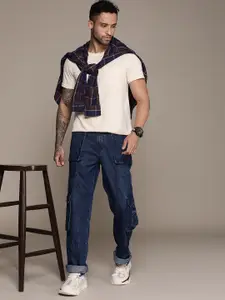 The Roadster Lifestyle Co. Men Straight Fit Cotton Cargo Jeans