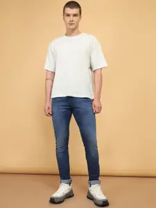 Wrangler Men Vegas Skinny Fit Low-Rise Dark Shade Light Fade Clean Look Stretchable Jeans