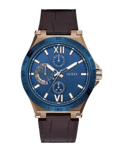 GUESS Men Leather Bracelet Style Straps Chronograph Analogue Watch GW0204G2