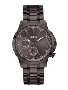 GUESS Men Stainless Steel Bracelet Style Straps Analogue Watch GW0490G5