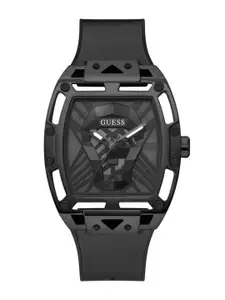 GUESS Men Textured Dial & Silicon Straps Analogue Watch GW0500G2