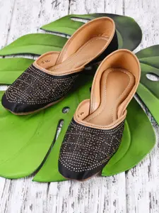 JM Looks Embellished Square Toe Mojaris