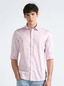 Flying Machine Floral Printed Opaque Regular Fit Cotton Casual Shirt
