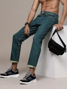 The Roadster Life Co. Men Slim Fit Light Fade Stretchable Jeans