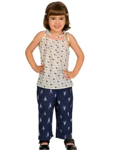 Tiny Bunnies Girls Conversational Printed Pure Cotton Top With Trousers
