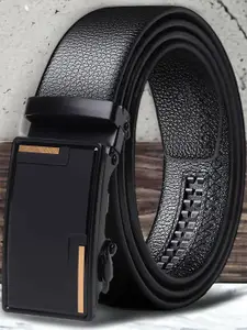 Roadster Men Textured Belt