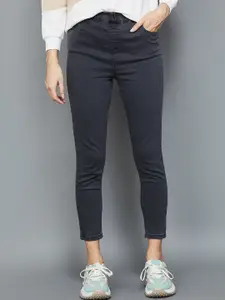 Ginger by Lifestyle Women Skinny Fit Clean Look Cropped Jeans