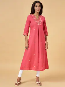 RANGMANCH BY PANTALOONS Floral Embroidered V-Neck Thread Work Detailed A-Line Kurta