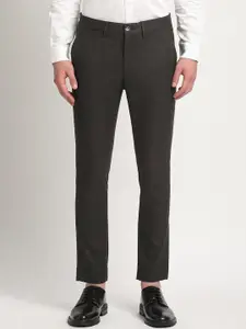 THE BEAR HOUSE Men Solid Tapered Fit Mid-Rise Formal Trousers