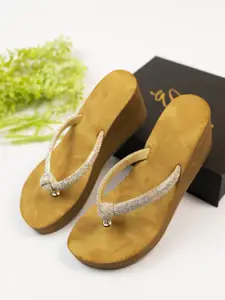 THE WHITE POLE Embellished Round Toe Platform Heels