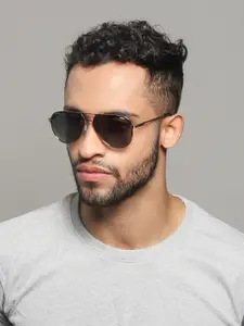 IDEE Men Green Lens & Gold-Toned Aviator Sunglasses with UV Protected Lens