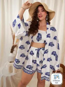 Berrylush Curve White & Navy Blue Plus Size Floral Printed Crop Top with Shorts & Shrug
