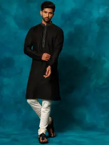 VASTRAMAY Geometric Yoke Design Regular Kurta With Churidar