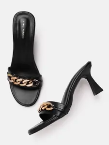 Lino Perros Women Chain Embellished Detail Slim Heels
