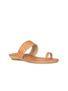 Bata Textured One Toe Flats