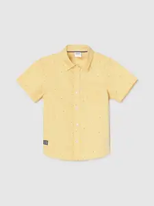 max Boys Micro Ditsy Printed Spread Collar Chest Pocket Pure Cotton Casual Shirt