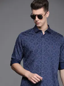 Louis Philippe Sport Pure Cotton Slim Fit Opaque Printed Casual Shirt
