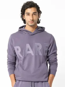 RARE RABBIT Men April Hooded Typography Printed Sweatshirt