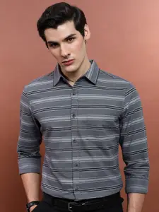 HIGHLANDER Slim Fit Horizontal Striped Spread Collar Casual Shirt