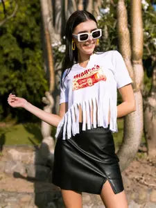 Stylecast X Hersheinbox Graphic Printed Fringed Pure Cotton Crop Top