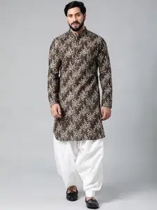 TheEthnic.Co Floral Printed Regular Kurta With Salwar