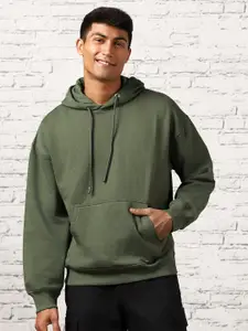 NOBERO Men Oversized Solid Hooded Sweatshirt