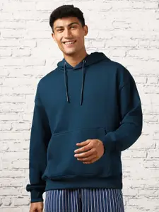 NOBERO Hooded Drop-Shoulder Sleeves Oversized Sweatshirt