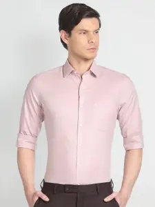 Arrow Slim Fit Spread Collar Cotton Formal Shirt