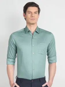 Arrow Slim Fit Geometric Printed Cotton Formal Shirt